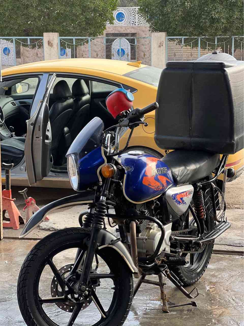 دراجه بوكسر ٢٠٢١ دراجه جديده محرك خير من الله الكهربائيات شغاله تايرات  جدد السعر مليون ونص رقمي ***********
