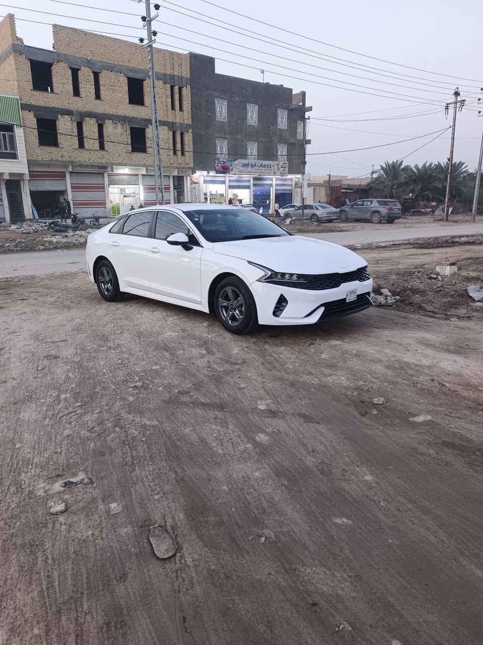 السلام عليكم// كي فايف موديل 24 ماشيه 16 الف سياره جديده ليبل واحد دخول جديد كتاب شهداء ذي قار شرط وكاله  عامه سعرها 178 بيه مجال رقمي واتساب, ***********
