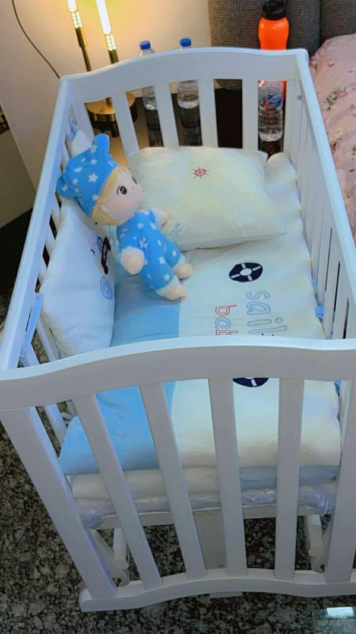 السعر 80 رقم التواصل  ***********
