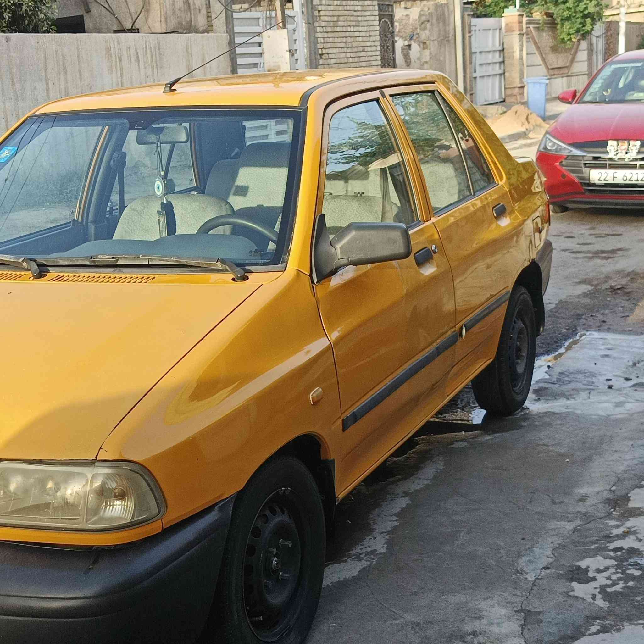 السلام عليكم
سايبا للبيع او المراوس :2018
ملاحضات الگشر داخل الصور 
السياره مكينه وگير خير من الله مكينه جديده وعينه وصينه قبل شهر بدلته مصفره هيئه السياره نقصه حداديه وبور ضعيف 
السعر 36وبيه مجال. العنوان بغداد الدوره
📳***********
