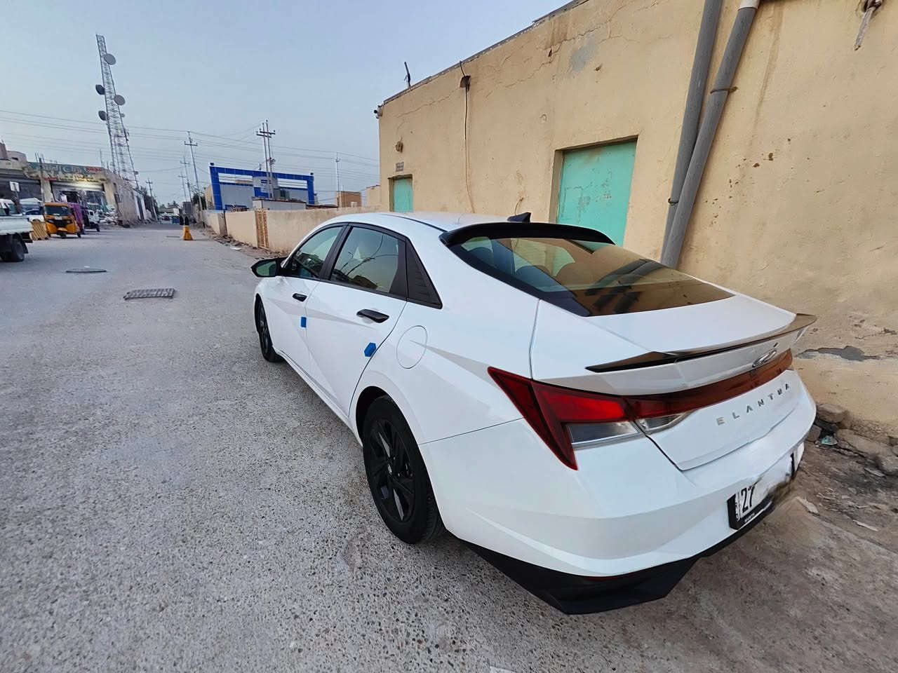 هونداي النترا وارد امريكي بأسمي 2023 ماشية 25الف تبديل دعامية وبارد قليل بالبنيد السعر المطلوب 163وبيهه مجال للأستفسار الاتصال على الرقم ***********

