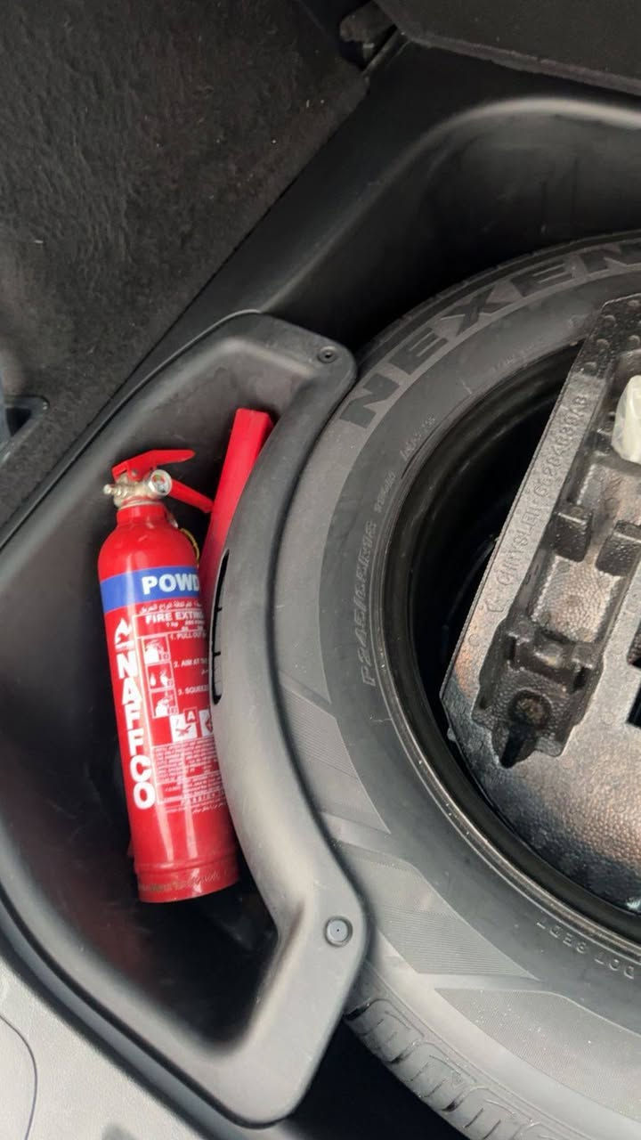 جيب  S   موديل2020 ( خـليـجـي ) ام الرادار
فول فول مواصفات فورويل بارنوما 
‏‎المحرك : V6.  3.6L . ماشيه   48 الف كليو 
محرك كير واير بشرط مامفتوح 
سيارة حيل نظيفة كلشي عل بلاد جديد 
سنوية هزة كلشي جديد مدفوع لـ
باسمي السنوية بشرط تحويل وغرامـة
سيارة مابيـها دينار مصرف كامل من كل نواحي
فول فول مواصفات شاشة كبيرة لمس كاميرا 
حاسة رادارات كشن جلد كشن كاراباي بصمة 
 تشغيل عن بعد تحكمات ستيرن بلتوس اوكس
 كار بلي أوتو ستوب للتحذيرات تبيرد مركزي
 تحديد سرعة محرك 6 سلندر فورويل بارنوما 
السعر 34000 دولار امريكي
ملاحظه سياره اخت زيرو 
وكل غراض شركه ممفتوحات 
مكفوله كفاله عامه كفاله 
ماعدا كارت 4اصايع بالباب.
مكفوله شرط الفحص 
مكان بغداد الشعب 
اي استفسار اتصل ***********
