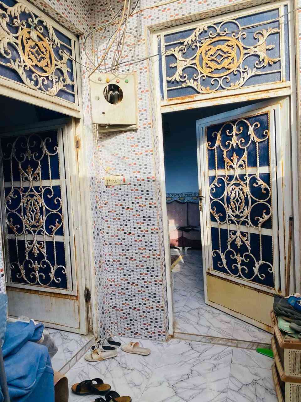 مكتب عقارات احمد الركابي

بيت للبيع(( او مراوس بيت او قطعه)) 

✅ عنوان::: مدينه الصدر شارع المضخه

🟦 مساحه 100م// امامي

#بيت_مطلوب_مصرف_عقاري

🟦 نوع جنس/طابو صرف

🟦 نوع البناء/طابوك كونكريت مسلح بناء حديث سطح اشتايكر

غرفه صاله استقبال مطبخ صحيات طارمه ومنور

بيت مطلوب مصرف باقي عليه

🟦 4((ملاين و 800 الف))
أقصاد شهري كل راس شهر
🟦 404 الف دينار

للاستفسار الاتصال على الرقم *********** واتساب احمد الركابي
