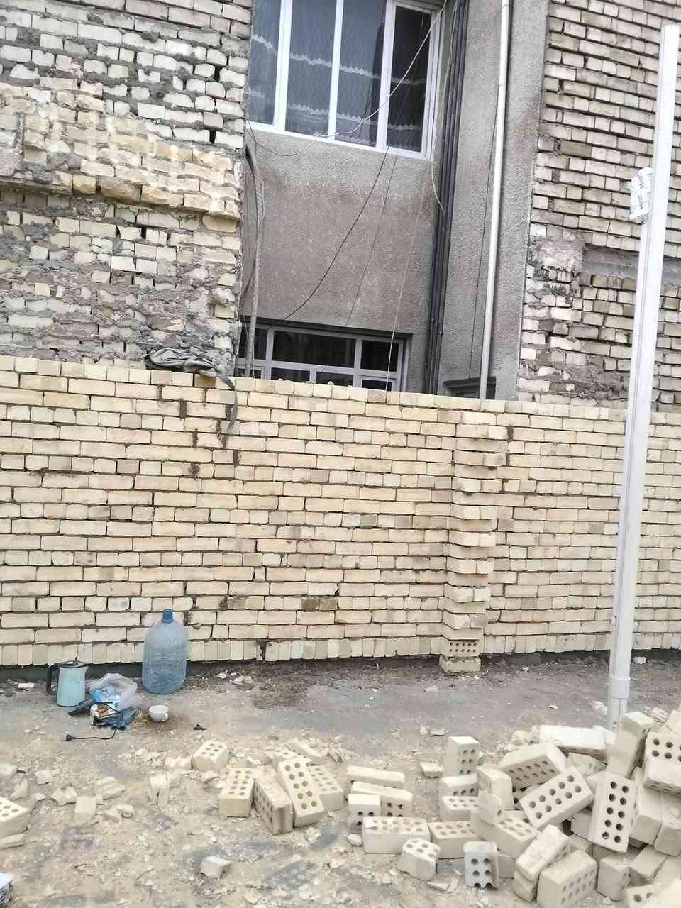 كادر بناء مصرى طابوك وبلوك شغل درجه أولى استلام مهندس مقيم فى بغداد الجديد الأسعار  ***********
