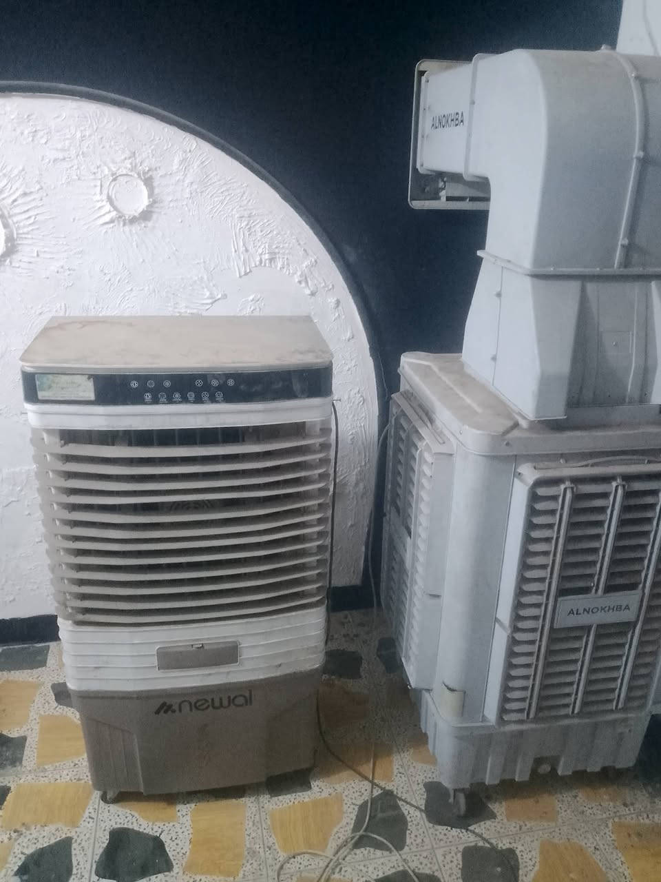 السلام عليكم مبردات للبيع ***********
