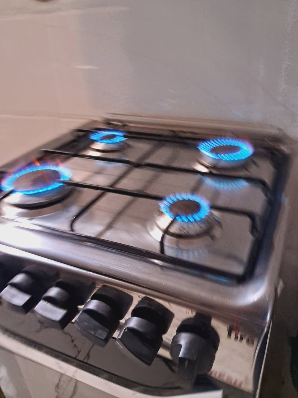 سلام عليكم مرخصت الادمن أغراض للبيع مكان لبياع شرطه الخامسه اي استفسار خاص غراض كلهن نظيفات شري خاص او اتصال عل رقم بي وتساب


**إذا كنت صاحب هذا الإعلان وتريد حذفه لأي سبب، رجاءا أرسل رسالة إلى الدعم الفني**