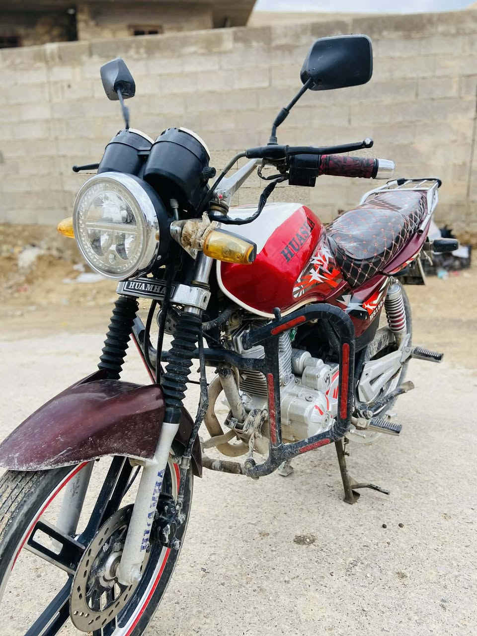 سلام عليكم. إعادة نشر بسبب الوعود الكاذبه
للبيع هيومه موديل 2022 

مكفول كير ومحرك وشاصي 

الموطور مكمرك كامل 

السعر 750 وبي مجال بسيط حك جيه
***********

.
