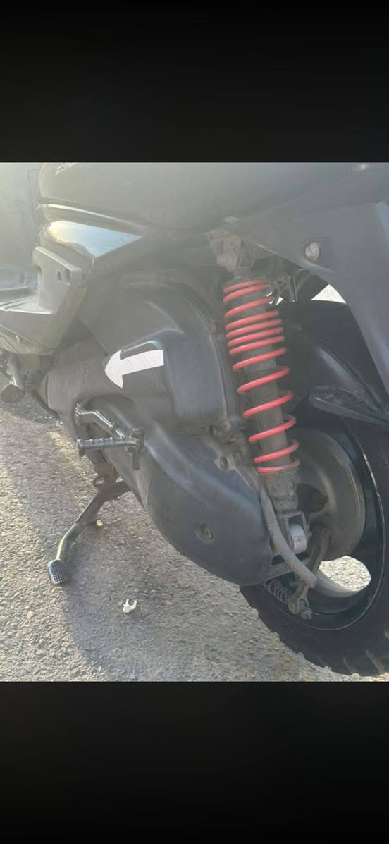 السلام عليكم ورحمه الله وبركاته
دراجه سكنس فحل دراجه كلش نضيفه سلف هندر كله شغاله 
كهربائيات شغاله شلعه معدل دراجه خير من الله 
سعره ب 500
مكاني بغداد مجمع بسمايه 
***********
