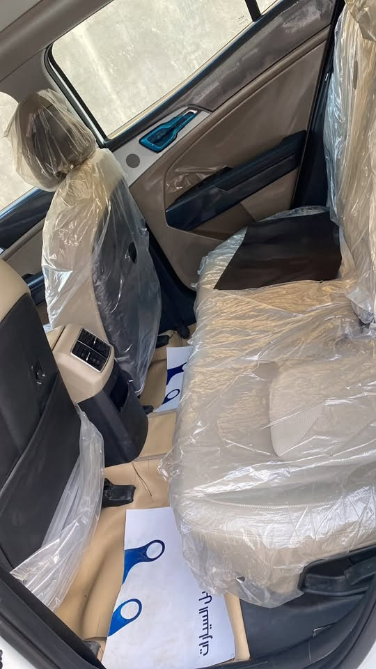 للبيع سبورتج خليجي بغداد ماشيه 10 الالف فول بانوراما ب225 وبيها مجال للتواصل بغداد *********** موديل 2025
