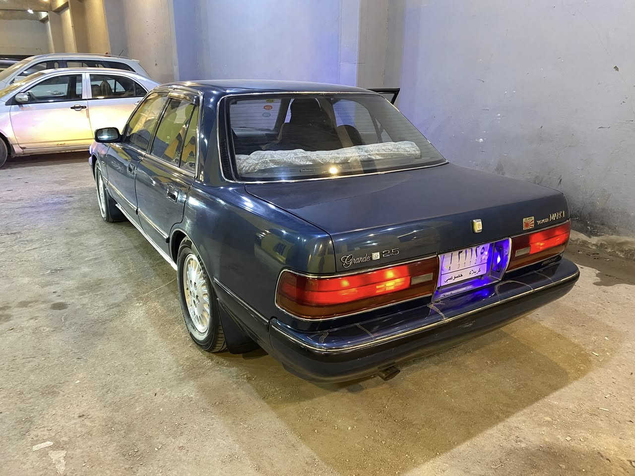 سلام عليكم للبيع مارك تكم كربلائي موديل 91 رقم كربلاء سنويه جديده 2030تحويل مباشر سياره جايه فول مواصفات اصل ثنين ونص كير محرك جدد حداديه تخم تاير جدد مثبت سرعه جهاز موازنه سيارة بلاديه وكلشي شغال بيه تبريد شغال مكفوله من ضربة والتصليح نهاياً مكفوله من الكص ونقل جثه سياره جديده معنى الكلام سعر ٦٨ وبيه مجال مكاني كربلاء 
***********
***********
