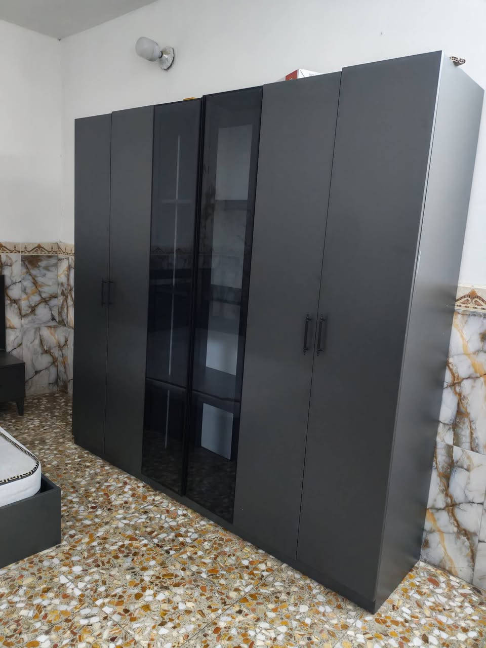 غراض للبيع الدوره شارع 60
***********
