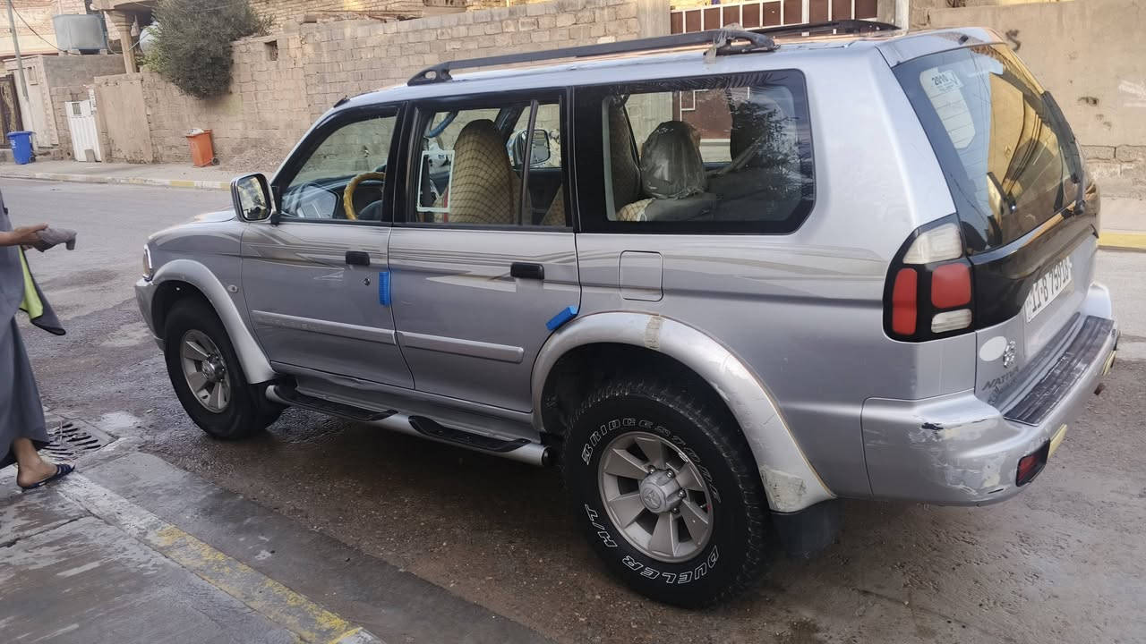 ميسيبوشي ناتيفا 2006 رقم انكليزي بغداد بسمي تحويل ثاني يوم
محرك v6 3000 تخم تاير مكفولة من الصبغ والضربة 
تبريد وية السويج سيارة نضيفة مال جناي 
السعر 85 وبيهة مجال قليل 
مكان السيارة الانبار الفلوجة 
رقم صاحب السيارة ***********
