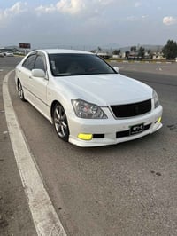 تويوتا كراون • ٢٠٠٦ • ١٨٤٠٠٠ كم