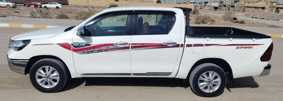 سلام عليكم بيكم هالوكس
مديل 2025 البيع ساز ماشيه 24 الف
سعر 3شدات 
مكان سياره كوت

***********
