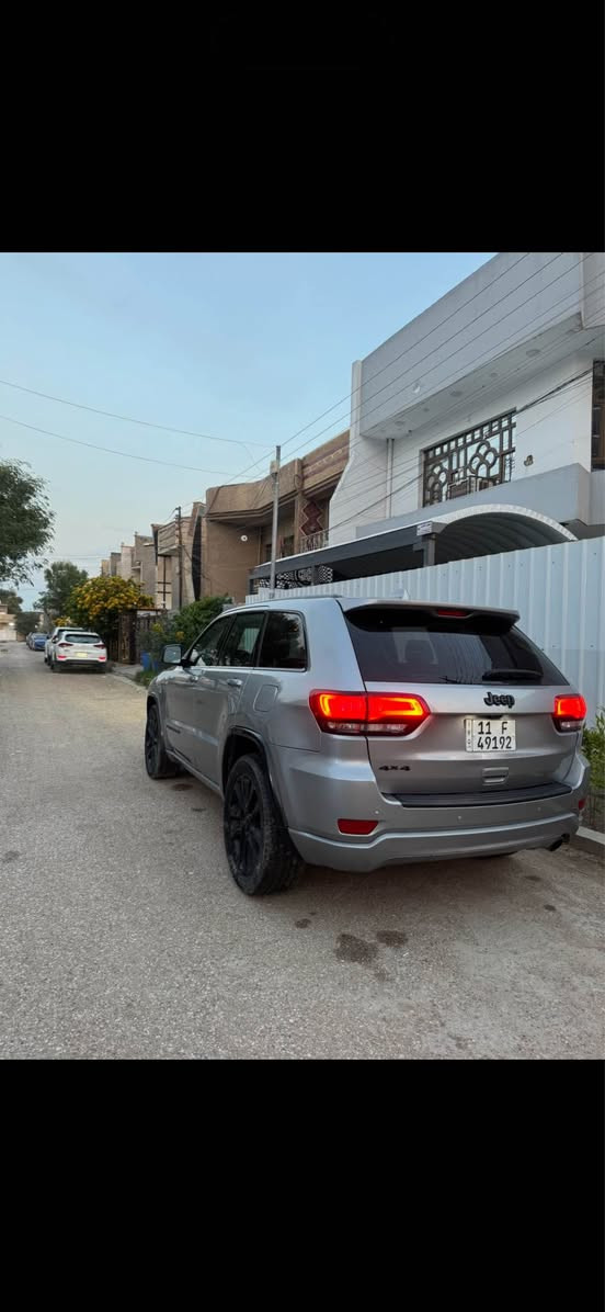 جيب فول موصفات ١/١ 
فتحه صندوق كهرباء تشغيل عن بعد 
حساسات امامي خلفي هيتر كشنات 
هيتر ستيرن 
ابل كار بلي 
شاشة كبيرة 
وبعد بيها موصفات بغداد, العراق


**إذا كنت صاحب هذا الإعلان وتريد حذفه لأي سبب، رجاءا أرسل رسالة إلى الدعم الفني**