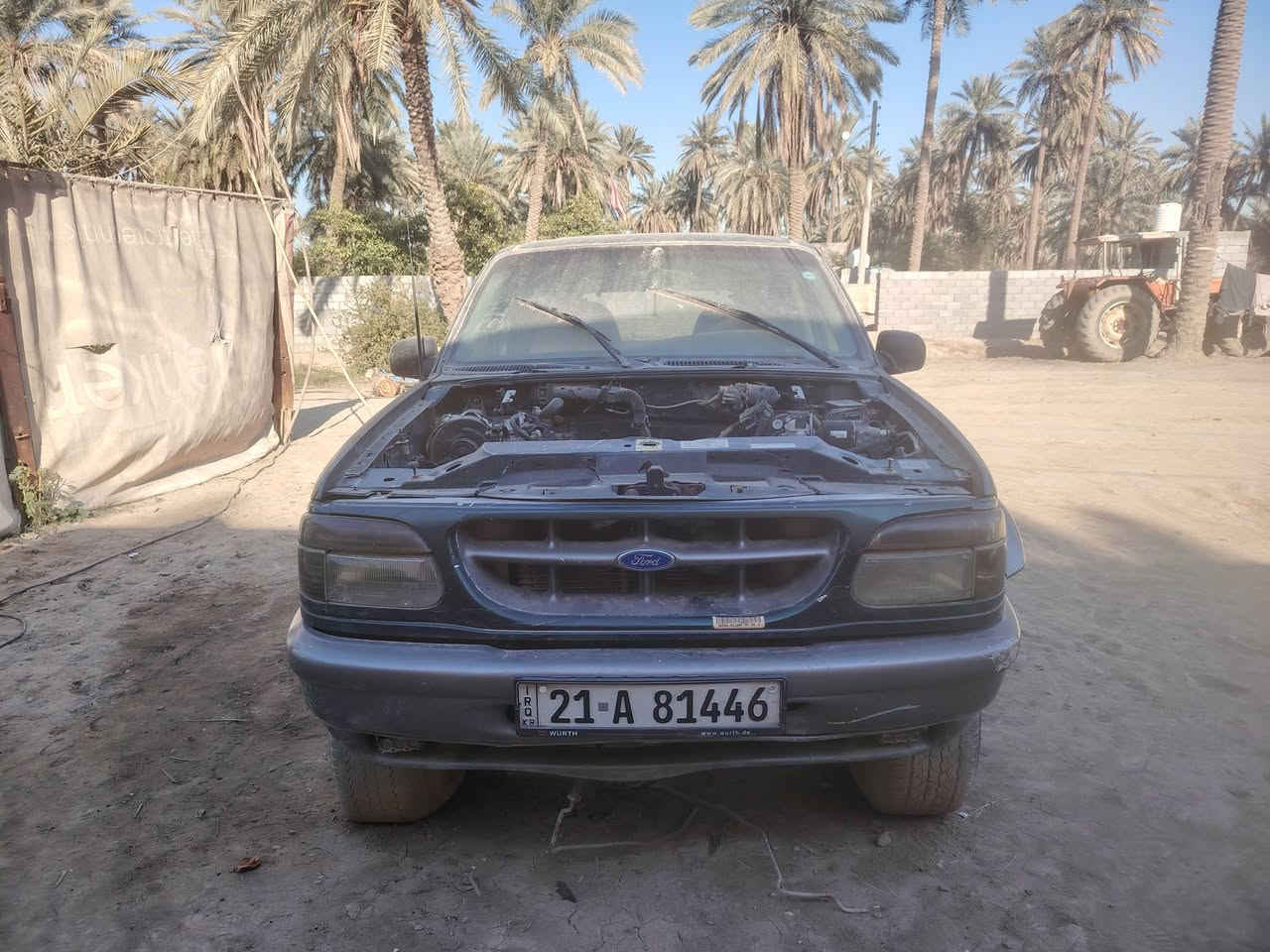 سلام عليكم فورد اكسبلور  موديل ٩٧ محدثه الفين رقم الإنكليزي سنويه  ل ٢٩ مكينه كايمه  المكان واسط الدبوني*********** السعر ٣٥ وبيها مجال لشراي
