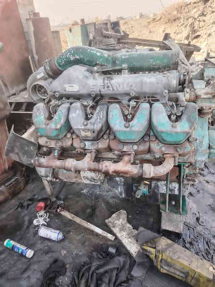 السلام عليكم 

اسكانية 0/9شرط الحمل بيرن 10 بكن ستندر

السعر 40 وبيها مجال
مكانها الديوانية 
الاتصال على الرقم ***********
