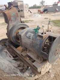 مولد للبيع مثل ما موضح بالصورة 07717495662