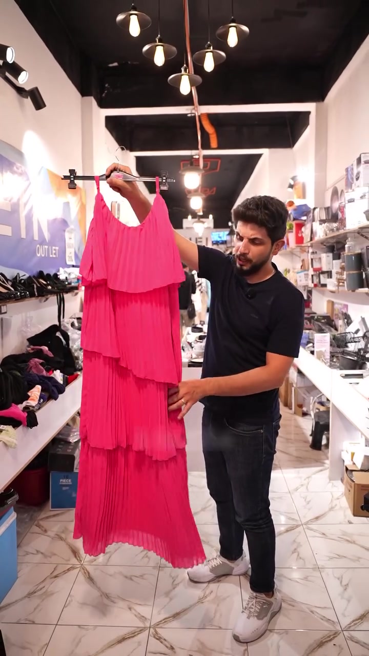 فستان طلعة باللون الفوشي بجنن من shein outlet


**إذا كنت صاحب هذا الإعلان وتريد حذفه لأي سبب، رجاءا أرسل رسالة إلى الدعم الفني**