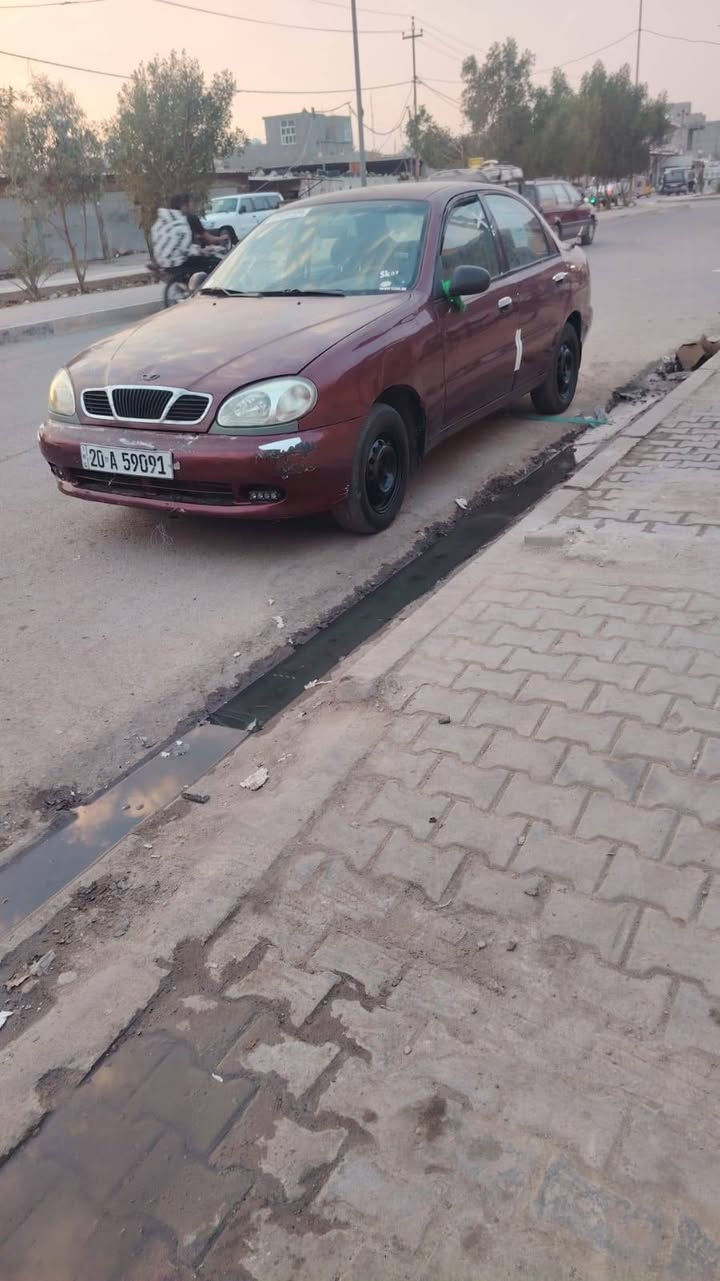 السلام عليكم للبيع دايو لانوس
موديل ٩٧رقم ديالئ سنوية ل٢٩ مكان ديالئ
السعر 28 وبيهة مجال***********
