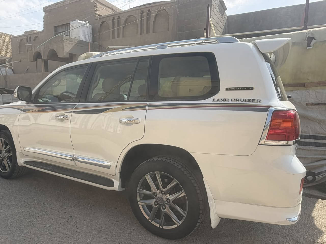 السلام عليكم لاندكروز جكسارة  بريم اصل 2015 ماشيه 185 مكفولة كفالة عامه من صبغ وتبديل السيارة باسمي ترهم بيع او مراوس بالكزز 16.17.18 او جكسارة 21.22.23.24.25. السعر 410


**إذا كنت صاحب هذا الإعلان وتريد حذفه لأي سبب، رجاءا أرسل رسالة إلى الدعم الفني**