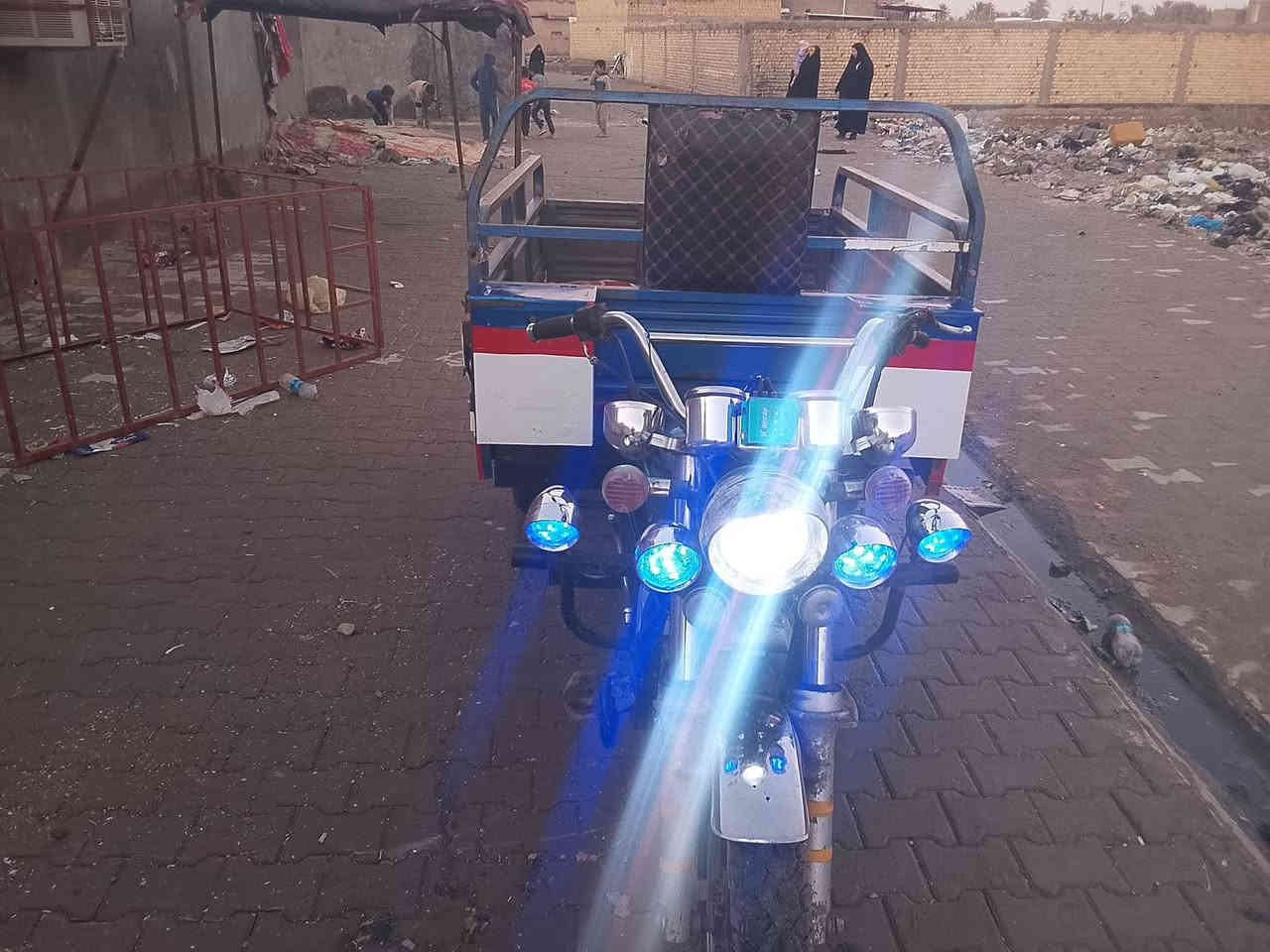 ستوتة جمرة 18 ستوتة جاهزة
اوراق مكينة جبرين 
كهربائيات كاملة 
السعر 1300
*********** السماوة
