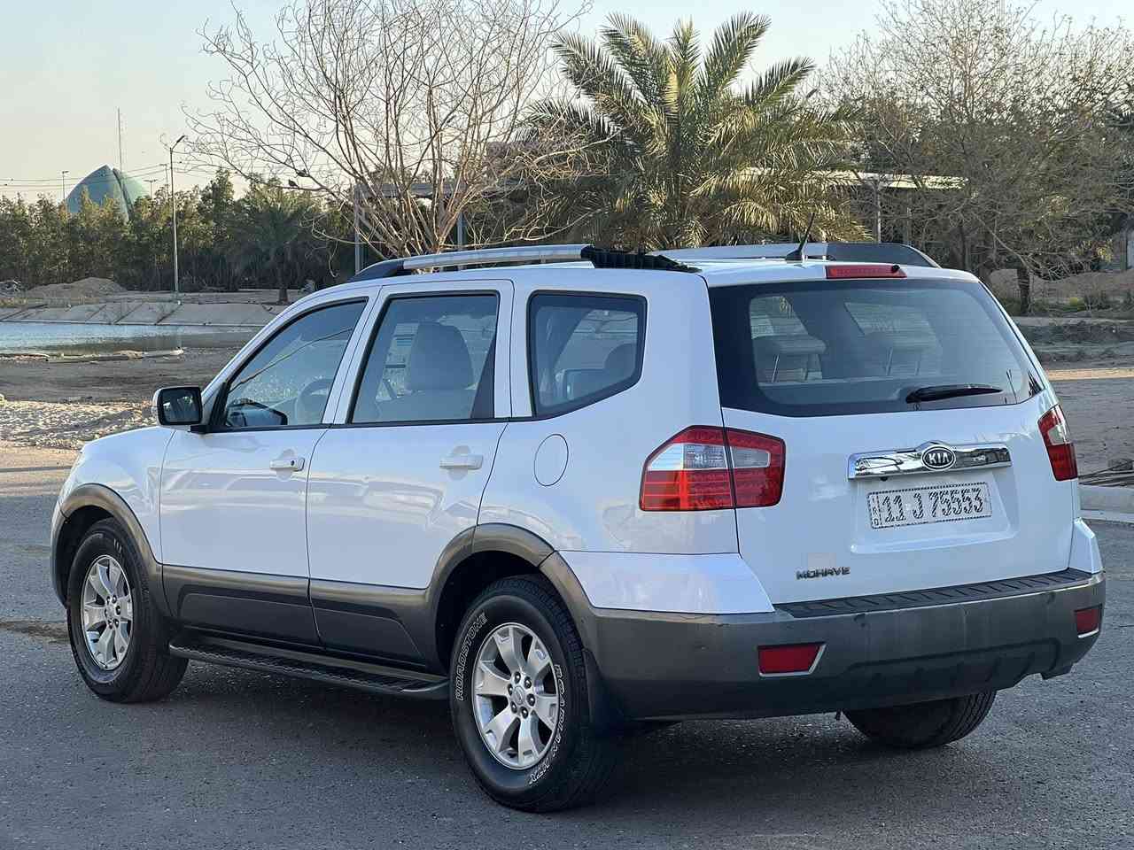 السلام عليكم  كيا مهافي
الموديل ٢٠١٢

السعر ١٢٨ $

السياره وارد خليجي 

فته سقف 
كامره 
شاشه
فور ويل 
٧ راكب 
٣ قطع تبريد 
السياره فول عده البصمه

كير محرك ما مفتوحه ولا رواجز ولا تبخير 
بيهه صبغ باب فقط السياره جديده بل عافيه ع ياخذهه هزه وسنويه جديد ثاني يوم تحويل 
مكان بغداد البلديات 

***********
