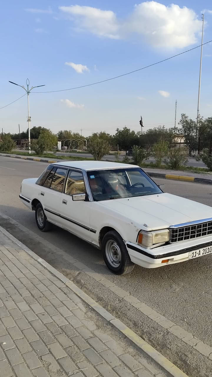 السلام عليكم 
سوبر كراون للبيع مديل 84 محرك بلادي كير عادي رقم بغداد الانكليزي هزه جديده وسنويه 30 السياره صبغ بلاد بيها تعمير هلالات خلفيه فقط حداديه كهربائيات تخم تايرر سياره جاهزه السعر 46 وبيها مجال 
مكان السياره السماوه قضاء الخضر
رقم المبايل *********** 
ملاحظه مكلف بالنشرر
