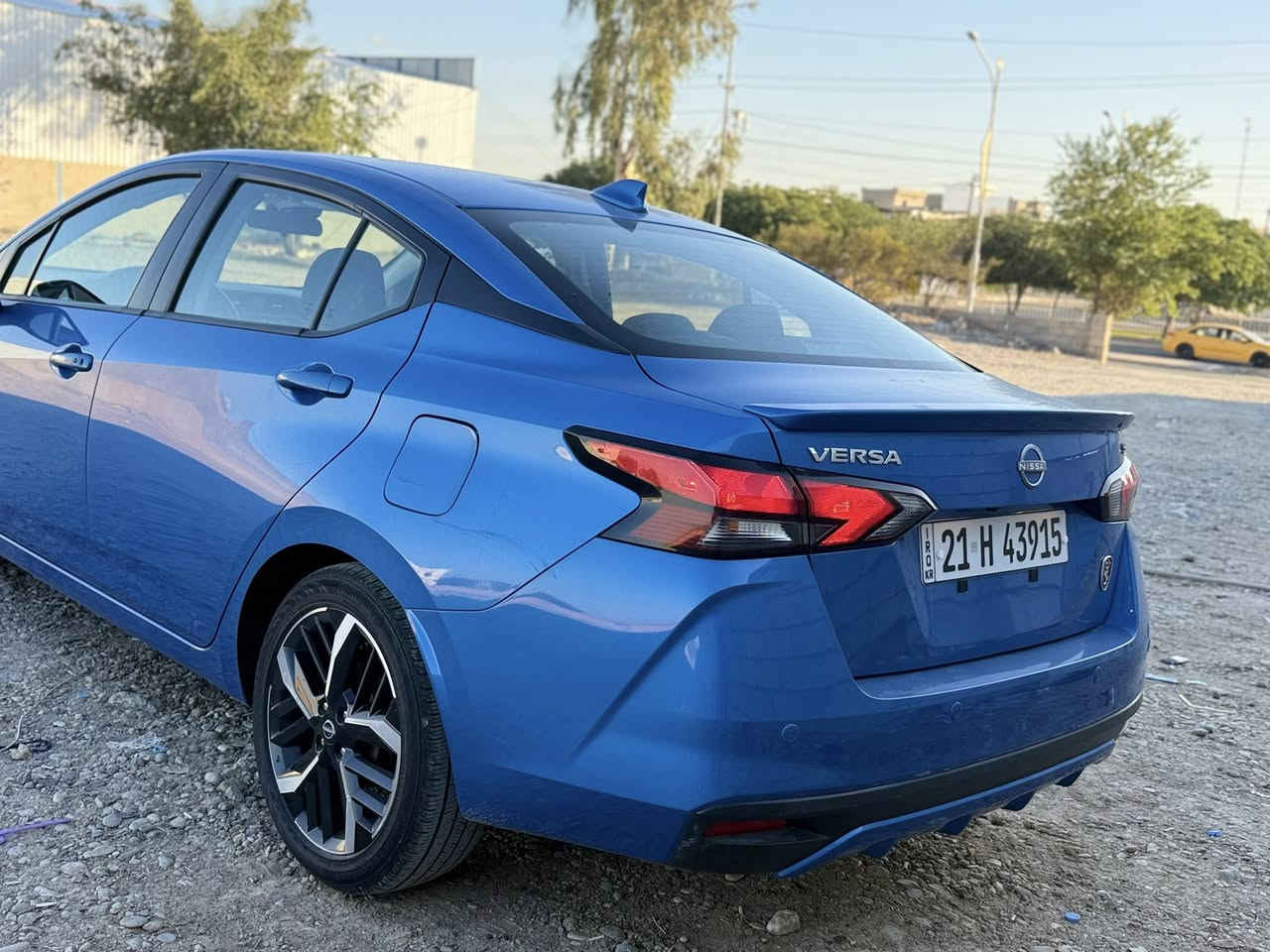 نيسان فيرسا موديل 2024 ماشي 15 الف مايل مواصفات SR شاشه جبير شحن واير ليس كشنات هيتر لايتات زينون ليدات مرقم بسمي سياره مبدل جاملغ بونيت بدون دواخل ارباك ستيرن سستم تبريت لمس بصمه سياره جاهز مكان سياره كركوك سعر (121)بيهه مجال بصيط لاستفسار ***********///////***********
