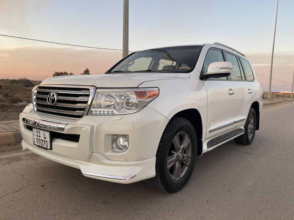 ‏‎لاندكروز (2012) فطيم  
‏‎_ المواصفات :-
‏‎_  رقم بغداد تحويل ثاني يوم
‏‎_ حجم  المحرك  6 سلندر  (  4000)
‏‎_ ‏‎سلايد(فتحة قمارة)
‏‎_ ‏‎كرسي كهرباء
‏‎_ ‏‎تشغيل عن بعد
‏‎_ ‏‎كامره خلفيه بلادي 
‏‎_ ‏‎تحكم_استيرن
‏‎_ ‏نظام  ABS
‏‎_  نظام اطفاء الايرباكات العلويه RSCA
‏‎‏‎_ ‏‎ثلاجة 
‏‎_ ‏‎نظام اقتصادي بانزين ECO
‏‎_ ‏‎حساس (امامي+خلفي)
‏‎ملاحضه سياره بارد بسيط
السونار مرفق بالمنشور
 ‏‎
السعر : 355 وبيه مجال

مكان السياره واسط  الزبيدية 

 ***********
***********
