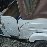 تكتك موديل٢٠٢١شهر١١ لل بيع محرك مكفول ما مفتوح ابد ابد سعر٧٥٠٠وبيه مجا...