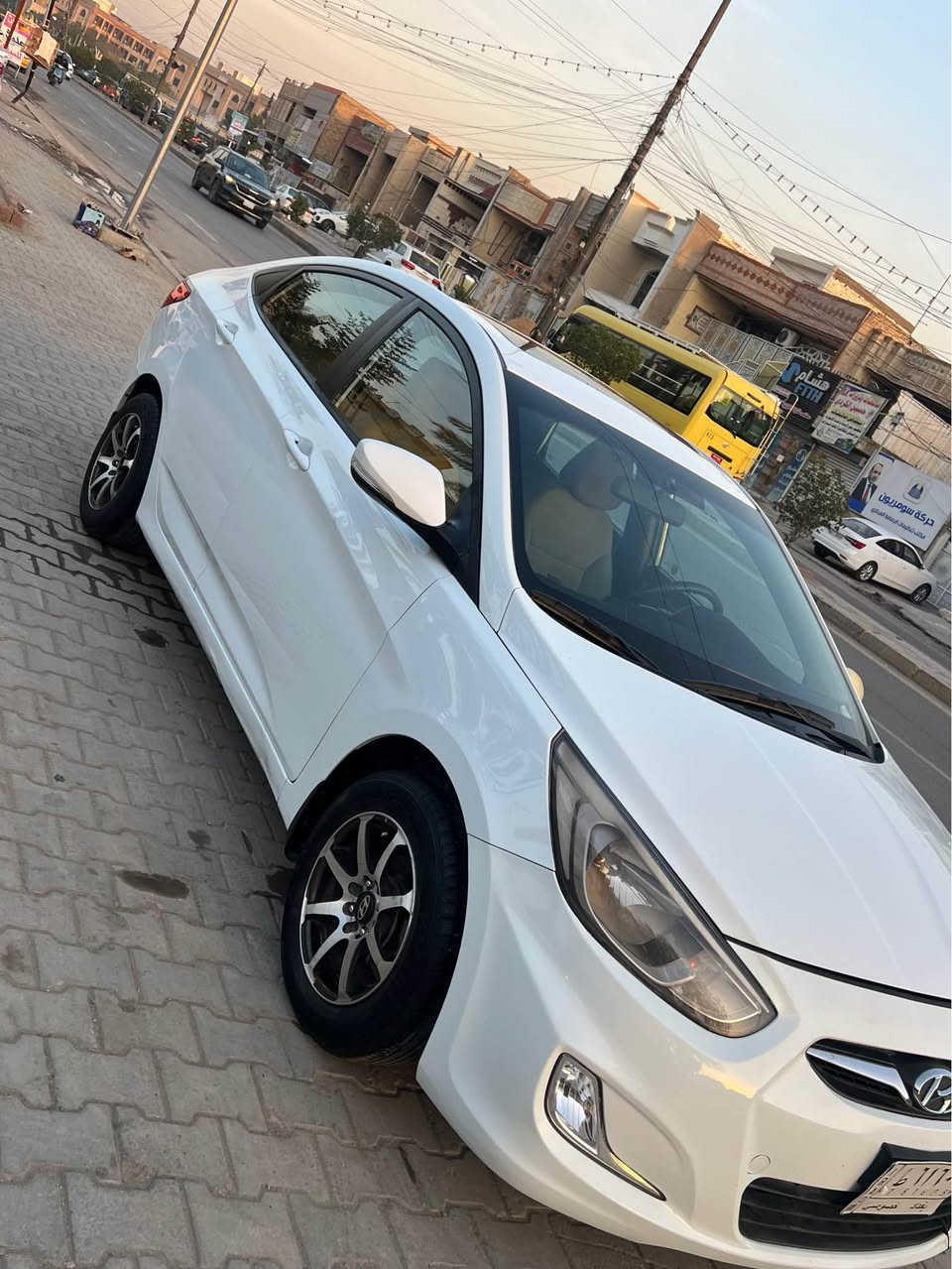 اكسنت 2017 خليجي محرك 1600 فول مواصفات فتحة سقف اشاير بل مري ويل كب تحكمات بل ستيرن داخل لونين 
ماشيه 83 الف

بيها صبغ جاملغ امامي والخلفي وجزء من الصندوك

السعر 97 ورقة مجال قليل 

مكان بغداد

***********-*********** بغداد, العراق
