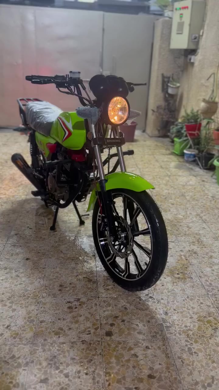 السلام عليكم شاينك 5 كير للبيع صفر كيلو متر زيرو زيرو اوراق اصولية لون اخضر مكاني بغداد سعر 1700 وبيه مجال حك الجية ***********
