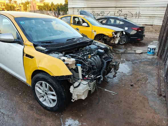 اوبتمه ٢٠١٤ رقم ذي قار انكليزي مصفره هيئه وغرامات السياره تنباع على حادثها مكينه كير جداد سعرها 57 وبيها مجال بسيط اشراي يتصل مكان السياره بغداد الجديده 
***********
***********
