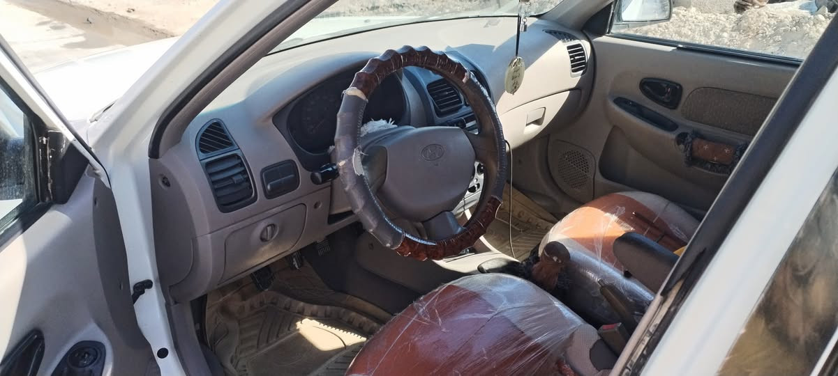 فيرنا رقم سليمانيه محرك بي صرف سعرها ٦٨ و بي مجال ***********
