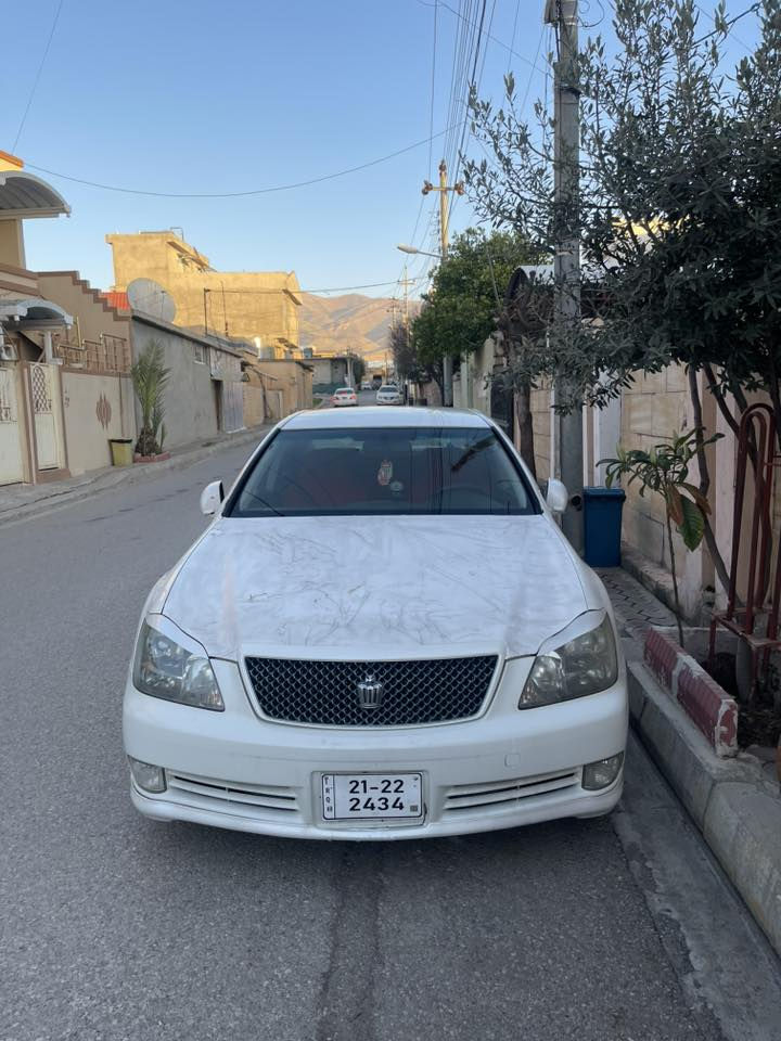 بە ناوی خوای گەورە....
شاهینە ٢٠٠٥ مووس...

٢ پەنجە بۆیاخی هەیە سۆنەرەکەی دانراوە....

٣ دوگمە

جلد

هیتەر

کوشن خەزن

کوشن کارەبا

ئاوینە  ئیشارەت

گێر گەورەی مەکینە گەورە ١٨٢

رۆنی گیر و مەکینەی تازە گۆراوە....

کۆدی بۆ کراوە

شوین:هەلەبجەی شەهید

٧٣$ مەعمەلەیەکی برایانە....

***********

ڤایبەر و واتس ئەپی لەسەرە....

موشتەری ژی سەری من و خۆش و مەیەشێنە.....
