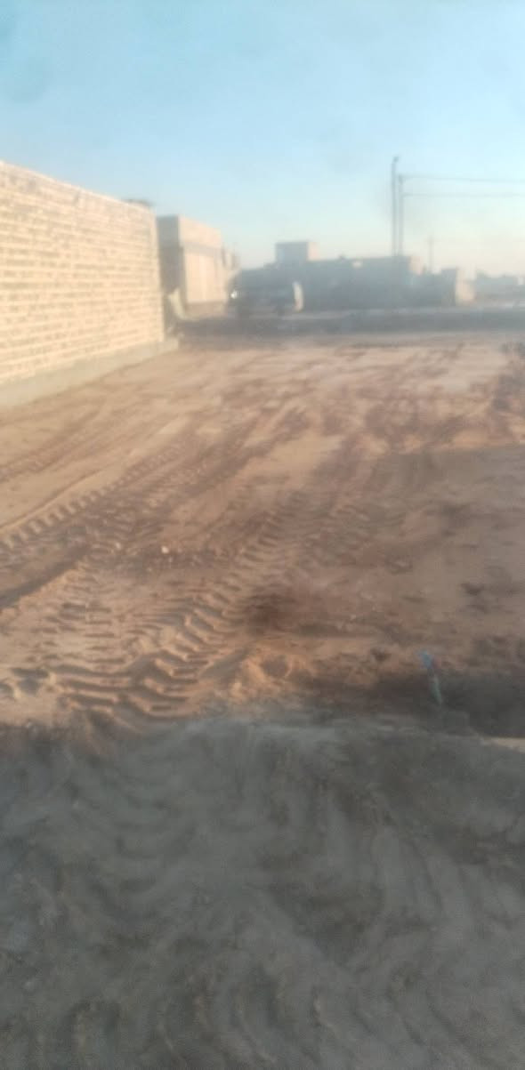 بتلو مدفون وجاهز للبناء خريطه المساحه 150 خريطه تحتوى على غرفتين وحده سويت وصاله وصحيات داخليه وبرانيه ومطبخ وصحيات خارجيه  مشتغله درجه اولى بناء البتلو طابوك مدرج مثل ماموضح بلفيديو  السعر 17 طريق السنيه خلف معمل الكاشي  بمجمع الصادق متوفر كافت الخدمات  لتواصل  ***********

