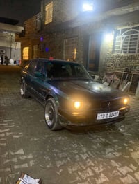 بي ام. استيشن رقم نينوئ 12 موديل 91 سياره حلوه وكهربايات كلها شغاله كي...