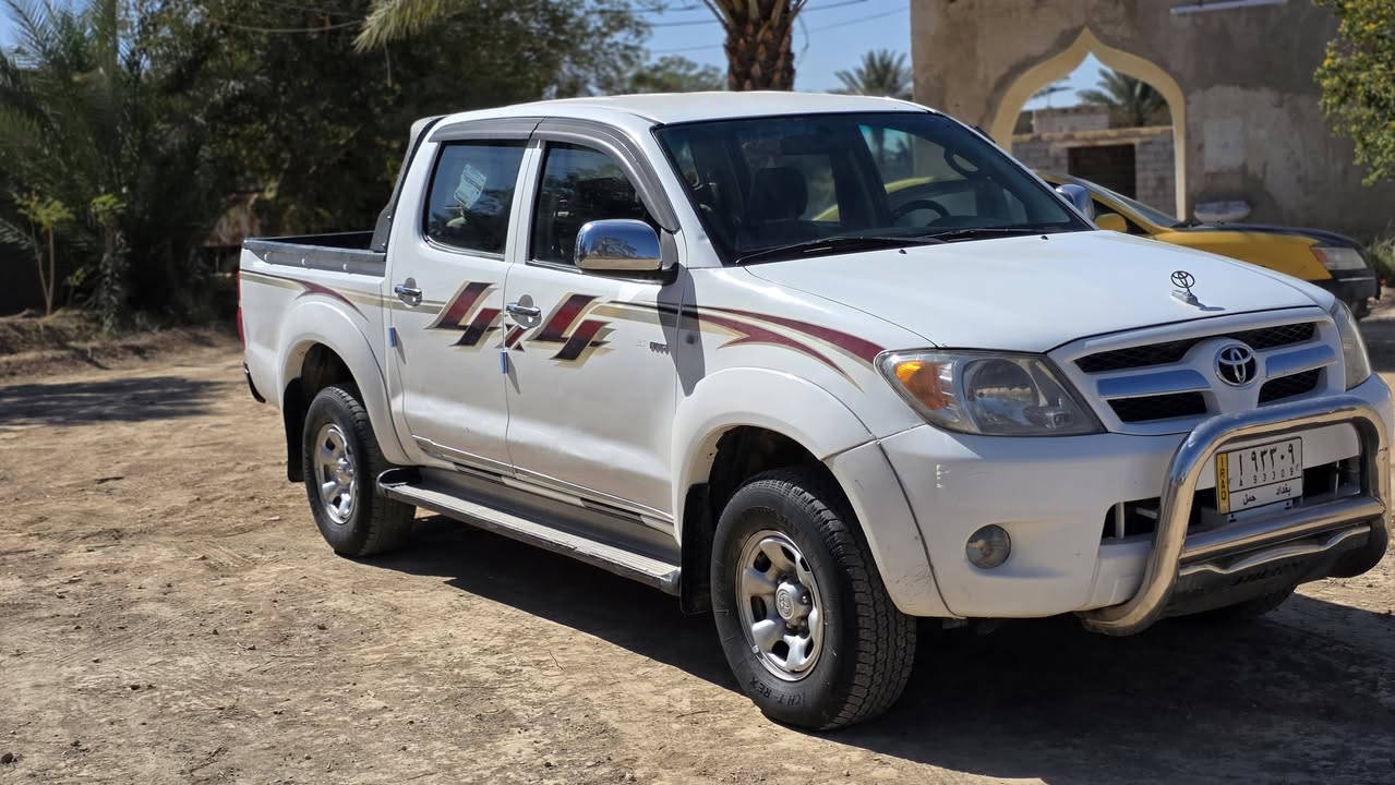 موديل ٢٠٠٦ فور ويل 
سياره نظيفه وجاهزة بمعنى الكلمه كفالة عامه ماعد بارد قليل تحويل مباشره السعر ١٣٨ ورقة مكان السيارة الديوانية الاتصال ***********
