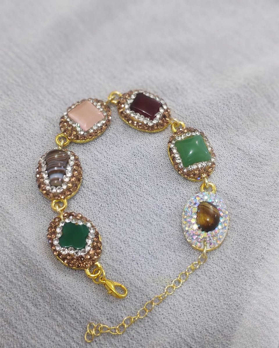 اسورات أحجار اصلي ذمه توجد خدمه توصيل


**إذا كنت صاحب هذا الإعلان وتريد حذفه لأي سبب، رجاءا أرسل رسالة إلى الدعم الفني**