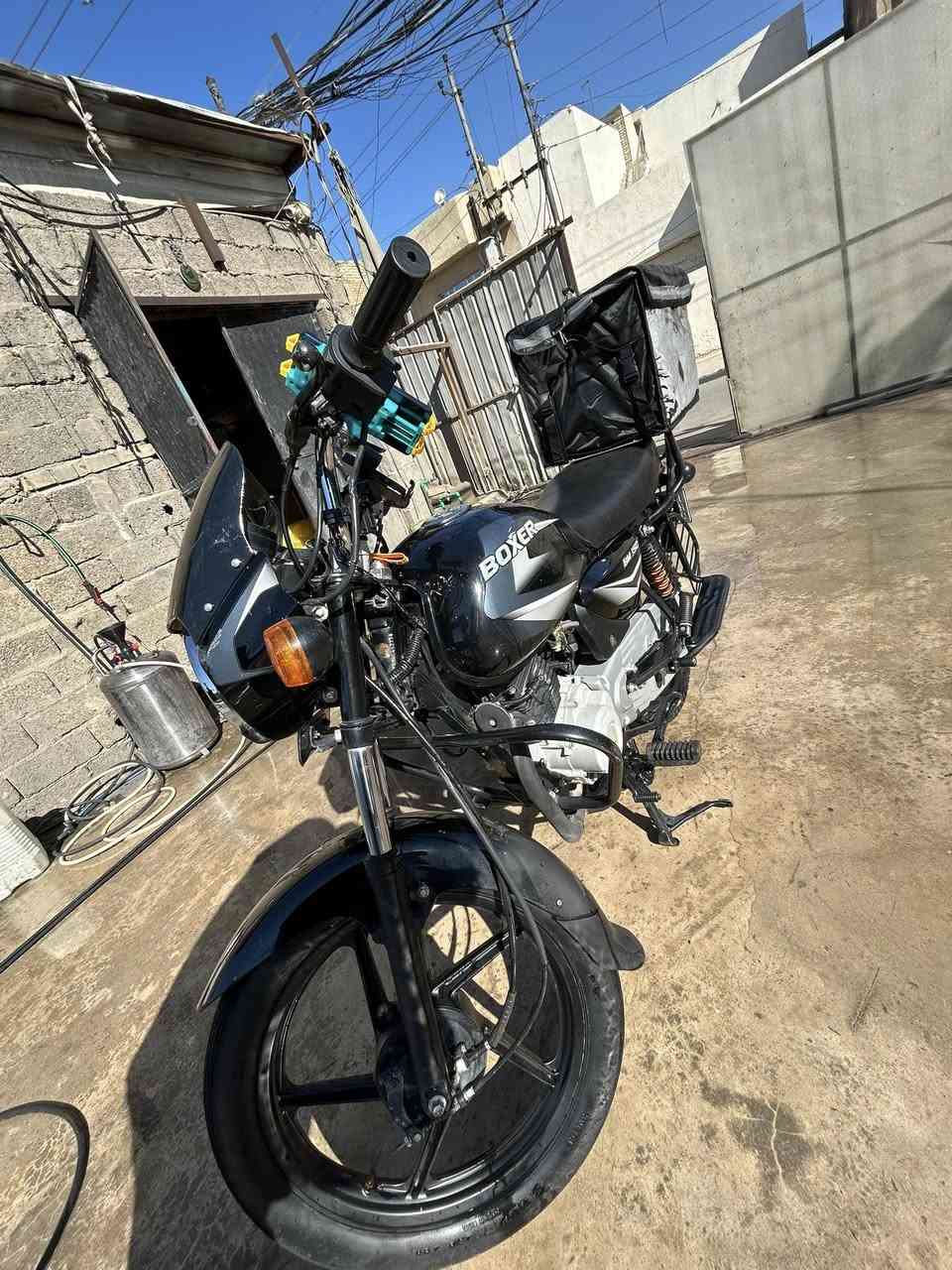 سلام عليكم  بوكسر مرقم رقم ديالى موديل 2021 ماشيه 23لف مكينه مكفوله دراجه كفاله عامه  اي نقص ما بيه  بكاني بغداد حي جهاد 1950 وبيه مجال رقمي ***********وتساب متواجد بل فيس ما متواجد
