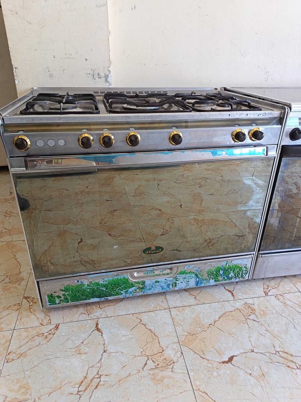 معرض ابو عبدالله للاثاث المنزلي 🔥 وصول وجبه جديد من طباخات مستخدم نوعيه كريازي باب اول شرط اشغل عيون وفرن شي حديث وراقي زورونا تجدون ما يناسبكم العنوان تكريت الديوم بلقرب من اسواق الزوبعي للاستفسار خاص او اتصال *********** متوفر وتساب
