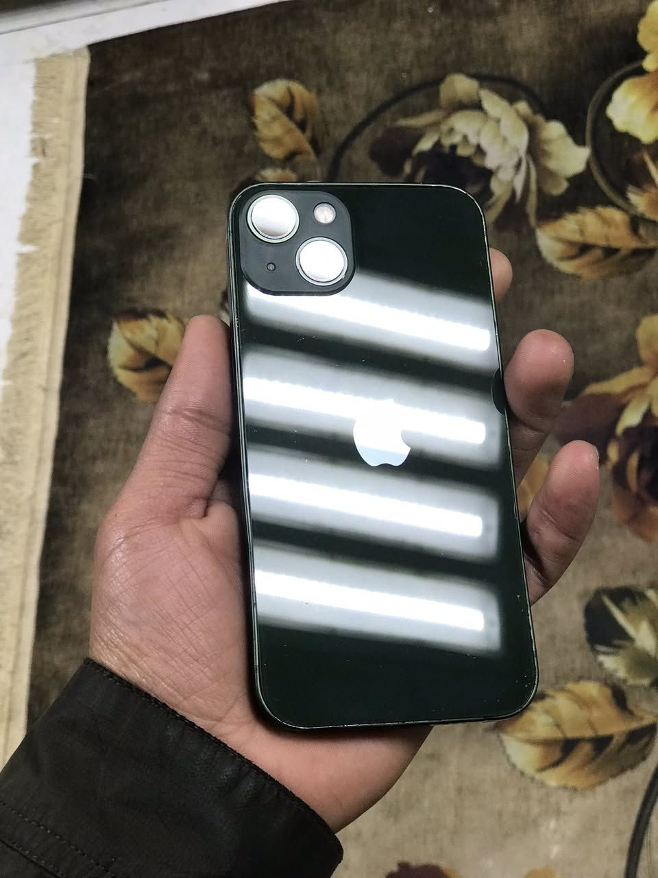 سلام عليكم ايفون 13 عادي زيتوني نضافه 95/100 ذاكرى 128 بطاريه بلاديه 80 كامرات اتصال هزاز اتصال تكنيك صوت فيس ايدي كله شغال مبدل فقط شاشه اصليه مكاني بسمايه *********** سعر ((360))وبي مجال
