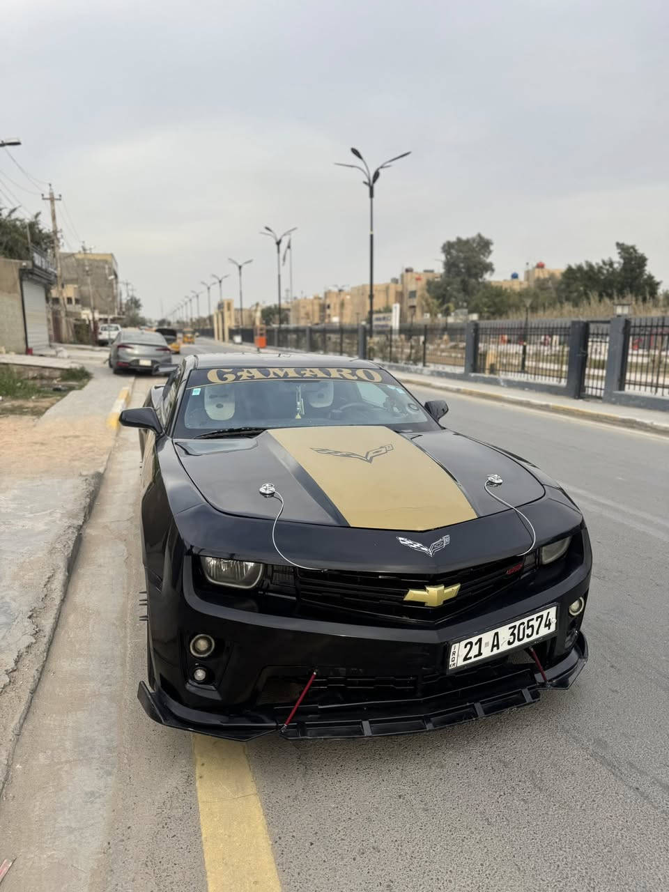 سلام عليكم كمارو  2010/كير مكينه خير من الله تبريد تدفئة خير من الله عليها اضافات كزوز رياضي صوت رعب منظومه زنؤن سبايدر سكوب خلفي  تخم تاير جديد سياره جاهزه من كلشي مكاني بغداد  سعر. 78   /  ***********
