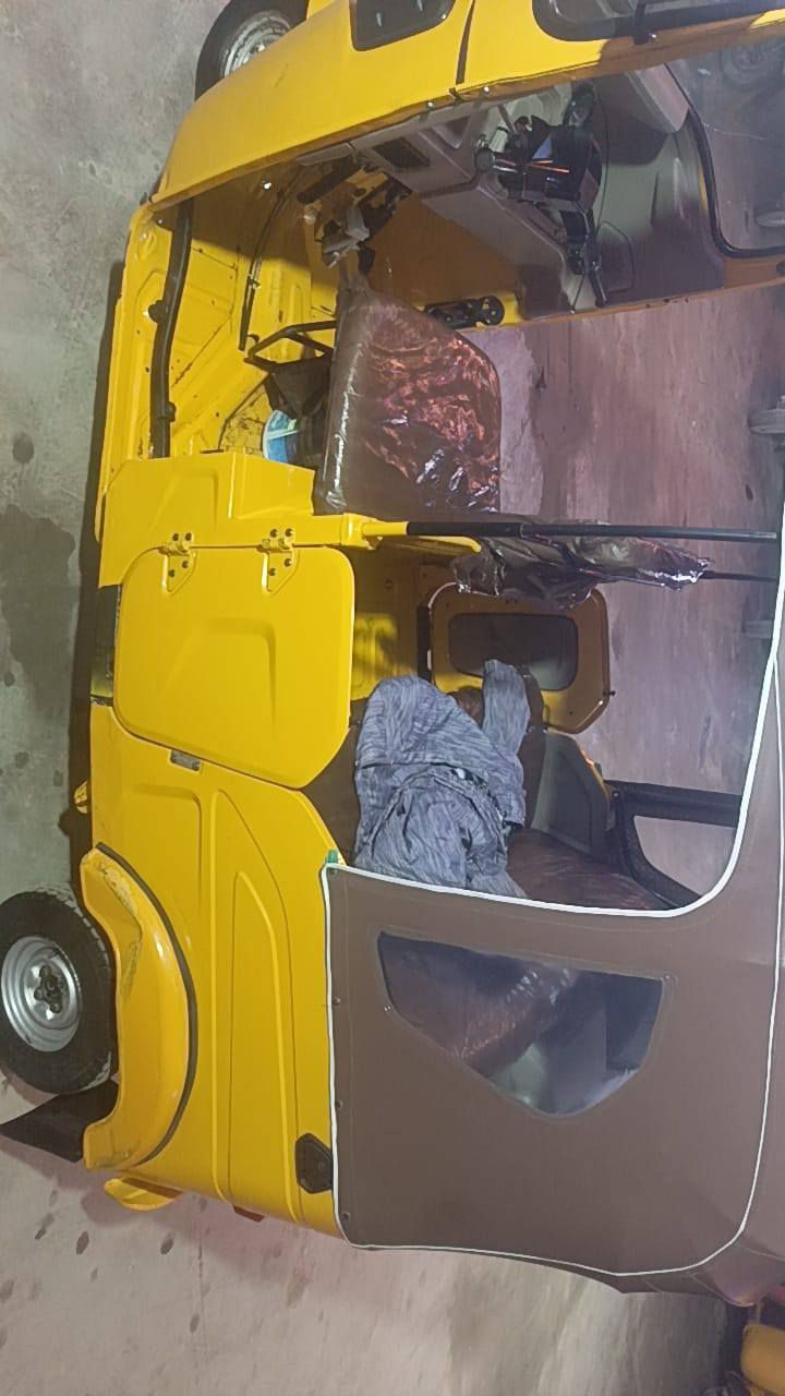 سلام عليكم تكتك موديل 21شهر 12 كفاله عامه ما كده دوس رقم وسنويه أي ستفسار تصل هذه لرقم ***********
