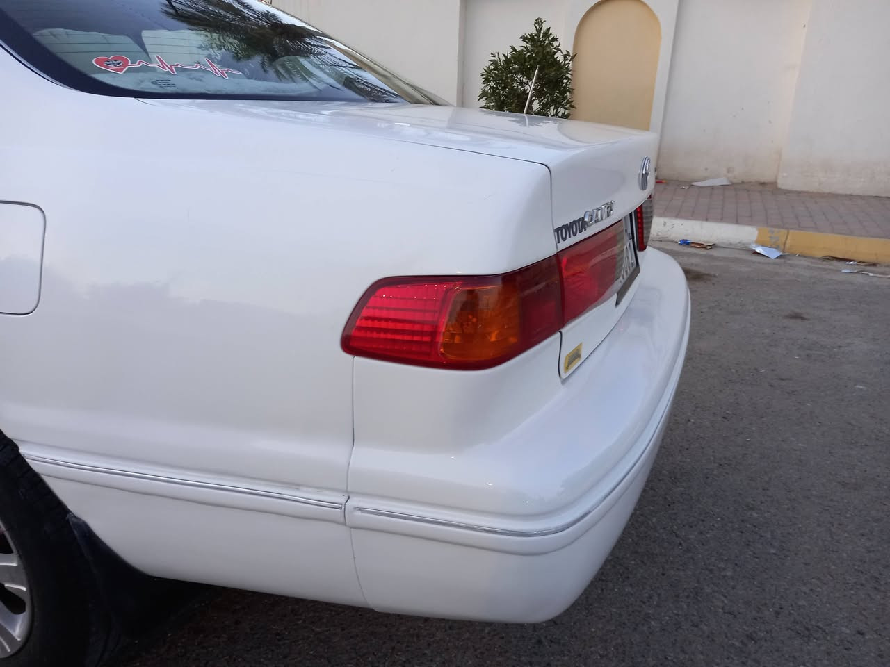 كامري خليجي موديل 2001 سياره مكفوله كفاله  مكينه اربعه سلندر ابو كف  من صبغ ضربه وتبديل بيه بارد حك شبر  كير مكينه تبريد صدر مكفولات تخم تاير سياره جاهزه على خير  رقم سليمانيه تحويل مباشر مكان الانبار الفلوجه السعر 93  وبيه مجال بصيط التصال ***********   ***********
