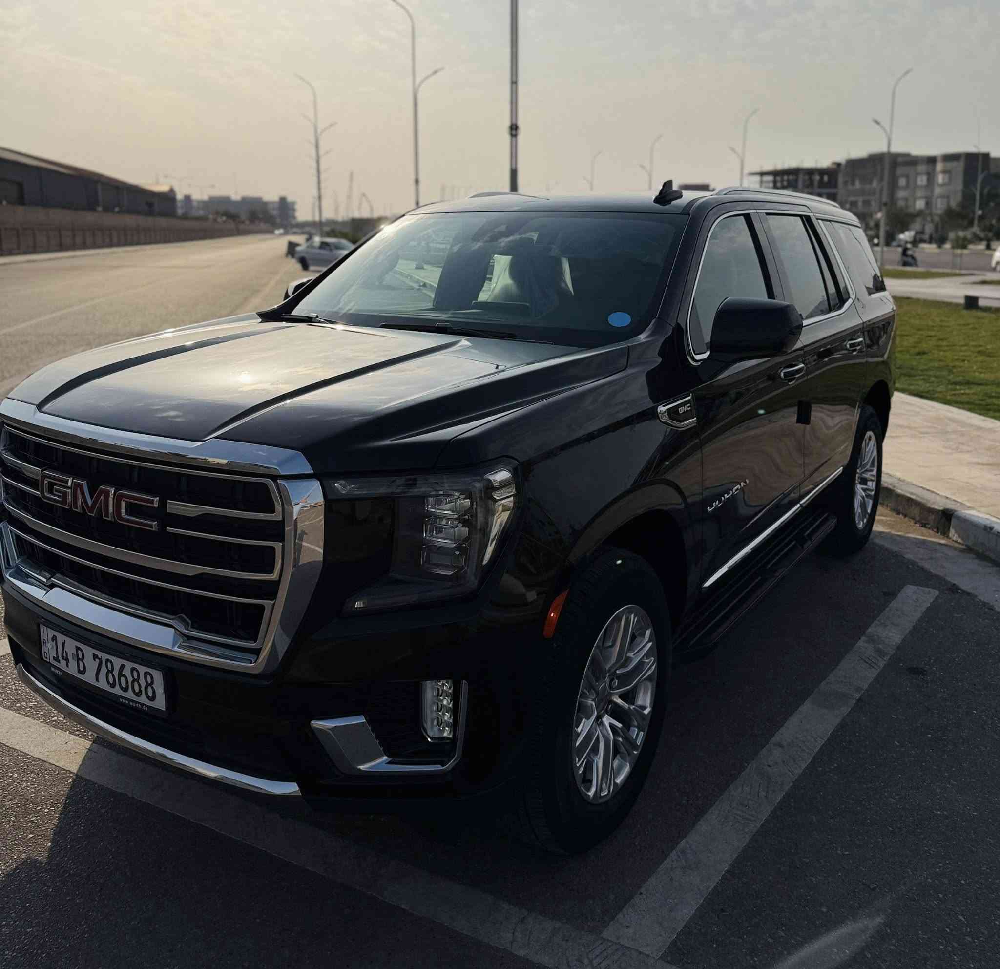 GMC 2024 وكالة المنصور خليجي
الفئة: SLT

ماشيه 14 الف كيلو  كفاله فقط بارد جملغ لأمامي 
بدون تغليف سياره 
المحرك: 5300 

رقم بصره

المواصفات:

1- ثلاجة داشبول ديجتل

2- تشغيل عن بُعد

3- إطفاء ذاتي

4- حساس أمامي وخلفي

5- رادار أمامي وجانبي

6- باب خلفي كهرباء

7- كشنات كهرباء

8- تحديد مسار السعر 525 بيه مجال 
مكان سياره بصره لاستفسار ***********
