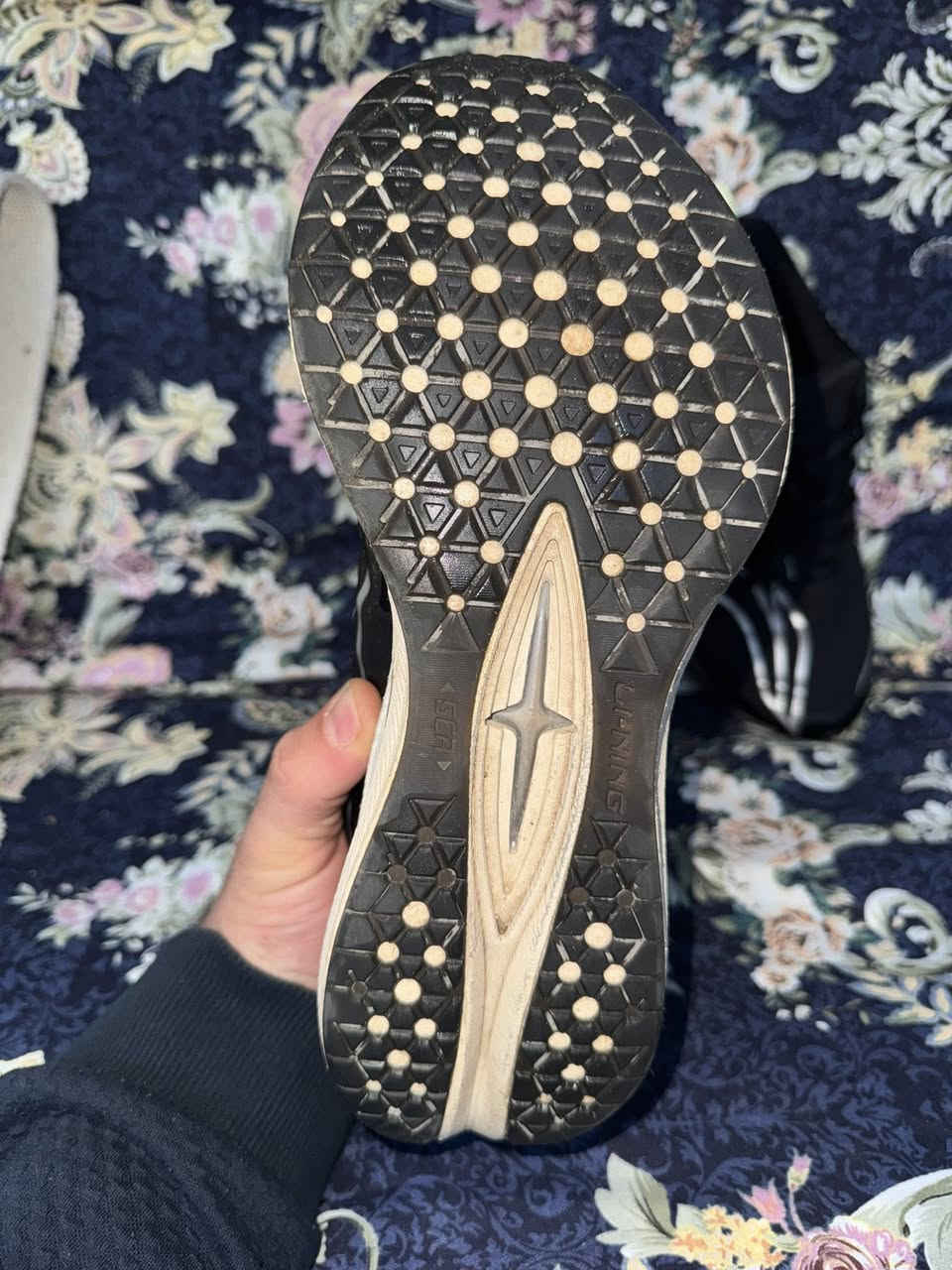 لي نينك نضاف ١٠٠٪؜ اصلي قياس ٤٣ طول ٢٧سنتيم ٣٥الف


**إذا كنت صاحب هذا الإعلان وتريد حذفه لأي سبب، رجاءا أرسل رسالة إلى الدعم الفني**