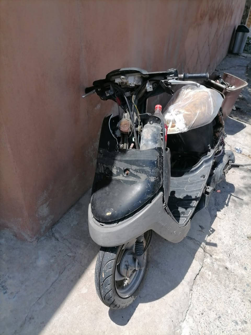 ماطور بوتين شغال هندر واحد معمر ب ١٢٥ وبي مجال


**إذا كنت صاحب هذا الإعلان وتريد حذفه لأي سبب، رجاءا أرسل رسالة إلى الدعم الفني**