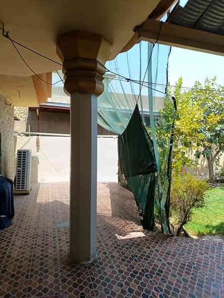 دار ٢٩٢ مترونص طابو زراعي سند 25

يحتوي على 3 غرف نوم 2 أرضي

واحده سويت وغرفه ثالثه بالطابق الثاني من غير صحيات مع صاله وكليدور ومجمع صحيات عرض متر والطول ٧متر

مع حديقه كراج

واجهة الدار ١٠متر ونزال 29 متر ٢٥سم.

العنوان الحله حي البكرلي المنطقه الثانيه شارع دانه الجايجي ابو توحه وتنزل بالشارع ٣٠٠ متر عدل اكو محل حداد ركن بالشارع حيدر المنصوري وتدخل الفرع 3 بيوت بيت ركن جاري العزيز خالد أبو عمار بيتي وجاري يعرب ابو نور العزيز جارتنا الخلوقه المحاميه ست احلام الجنابي أم دره 

عرض الشارع 8متر سبيس

مجاري ماء كهرباء

السعر ١٦٠ مليون

*********** ابو مهدي

ملاحظه الي يعجبه مع الاثاث الدار ماعدا غرفة نوم

السعر ١٧٢ مليون

علما ان الدار مشمول بلتوطيب ابيع بهذا السعر من غير اذا تطوب..
